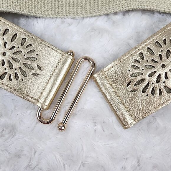 Kohl's Gold Tooled Wide Stretch Belt Size S/M - Picture 6 of 9
